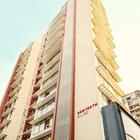 Theory9 Premium Service Apartments Khar มุมไบ ภายนอก รูปภาพ