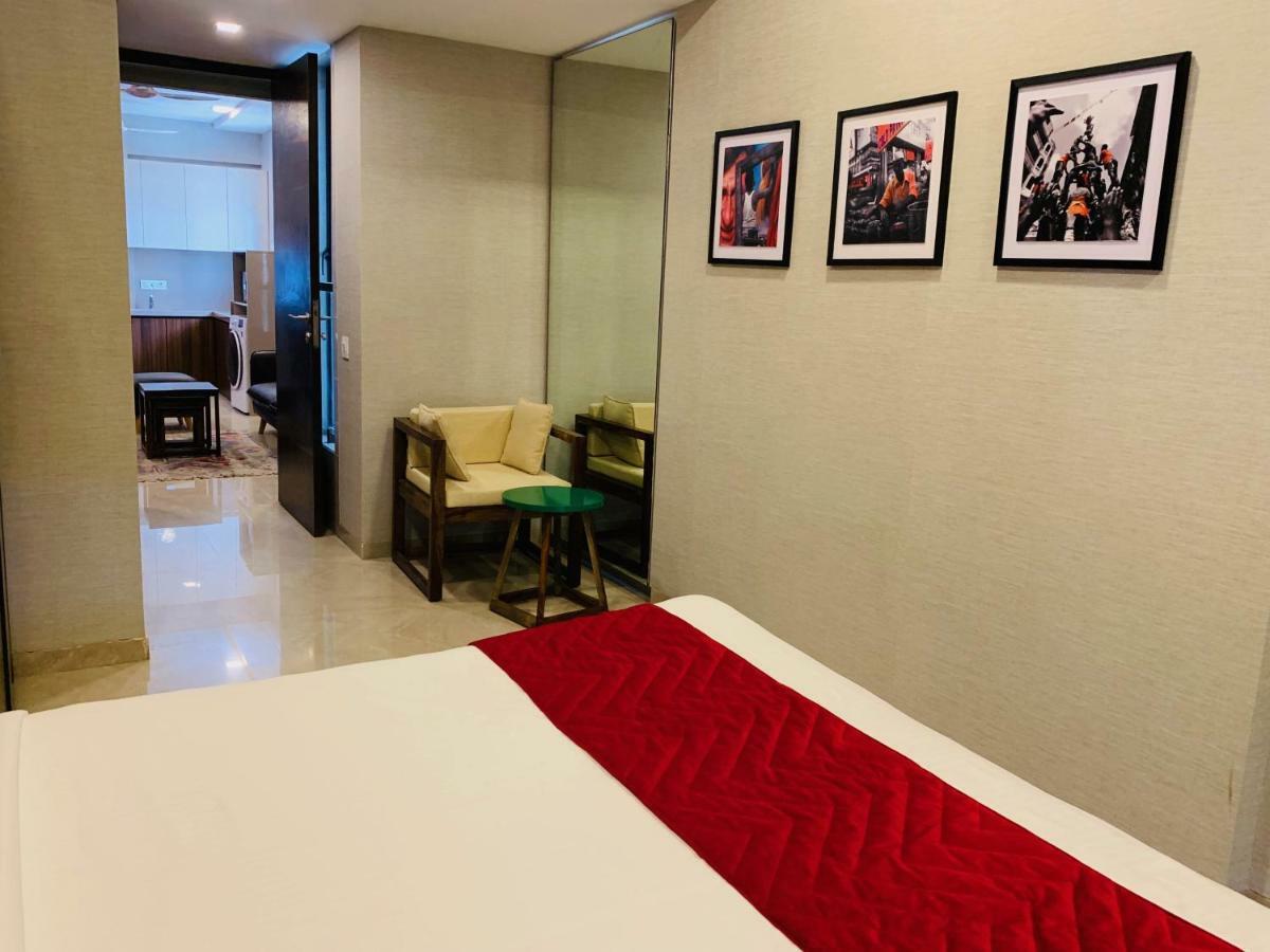 Theory9 Premium Service Apartments Khar มุมไบ ภายนอก รูปภาพ