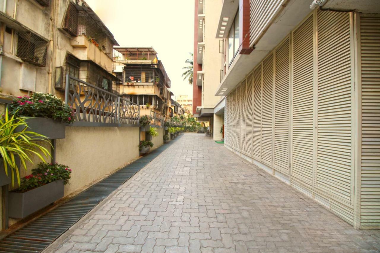 Theory9 Premium Service Apartments Khar มุมไบ ภายนอก รูปภาพ