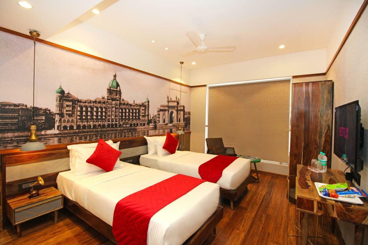 Theory9 Premium Service Apartments Khar มุมไบ ภายนอก รูปภาพ